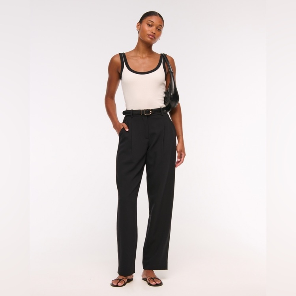Abercrombie and Fitch Quinn Straight Pants